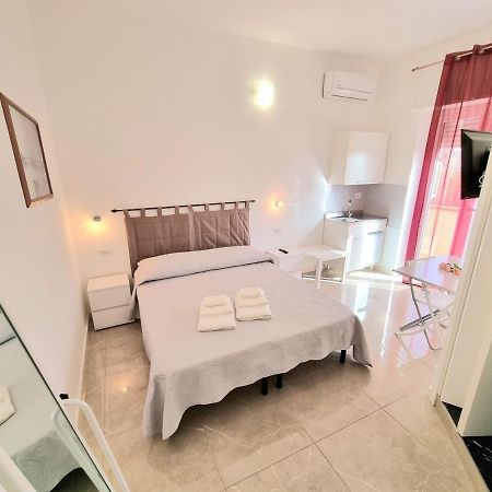 Entos Suite Cagliari Extérieur photo