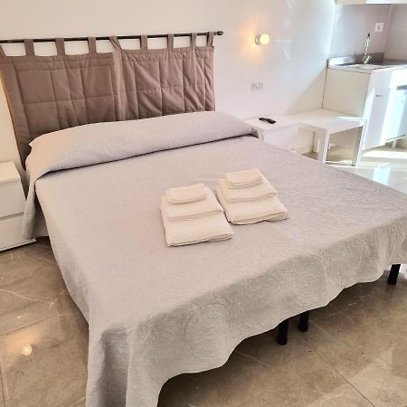 Entos Suite Cagliari Extérieur photo
