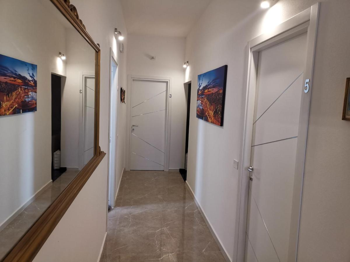 Entos Suite Cagliari Extérieur photo