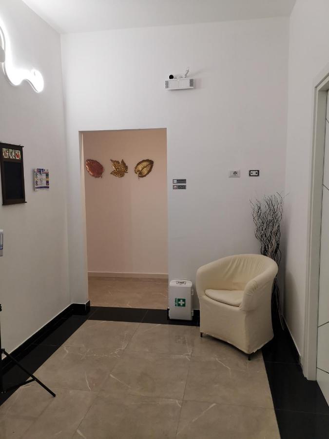 Entos Suite Cagliari Extérieur photo