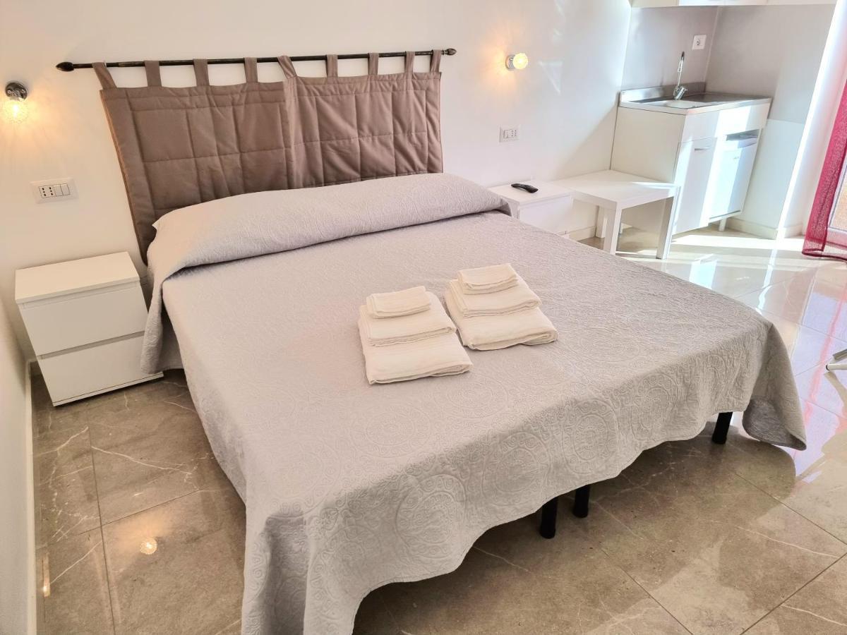 Entos Suite Cagliari Extérieur photo